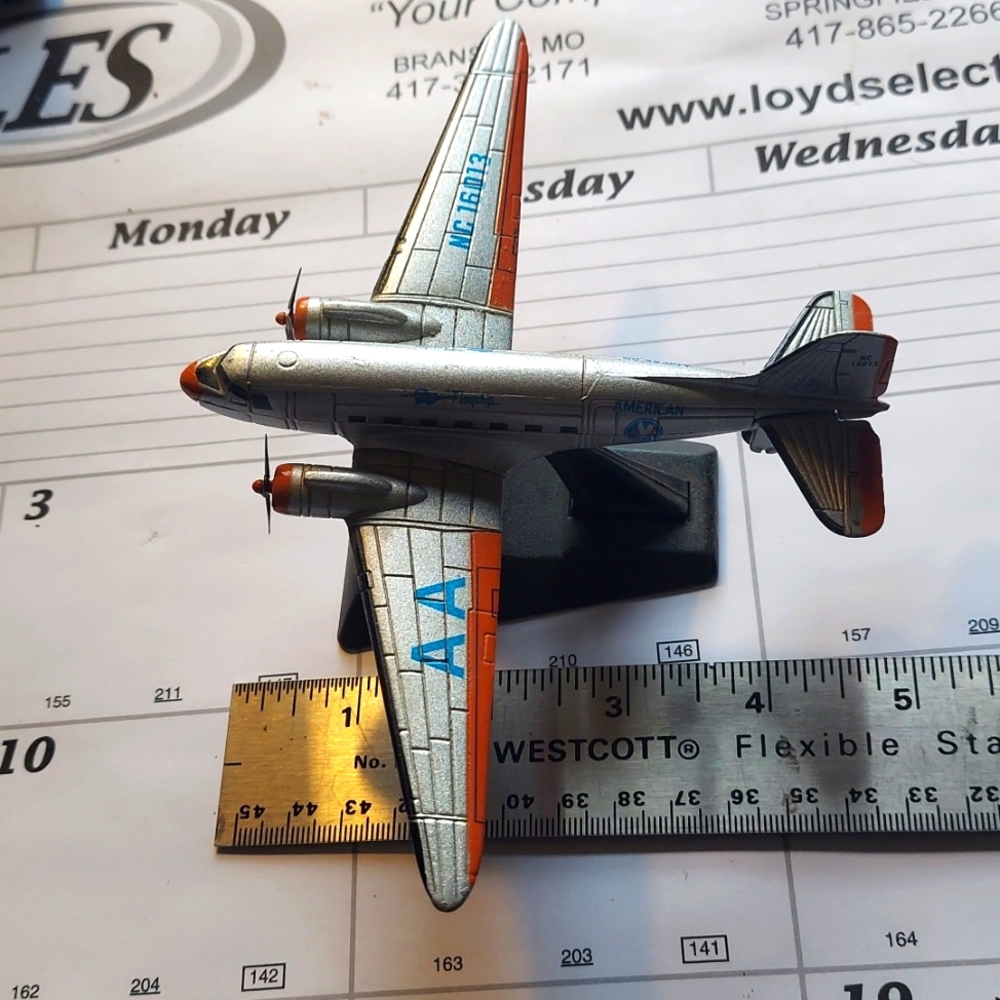 Die-cast C-47 Skytrain